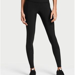 Total Knockout by Victoria Sport High-rise Tight